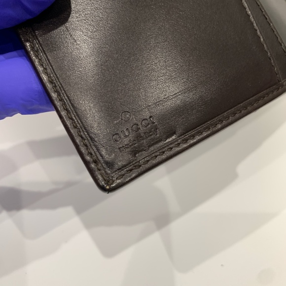 Gucci Brown Bifold Long Wallet Sku#85426 (Gently used, scratches) - Picture 8 of 14